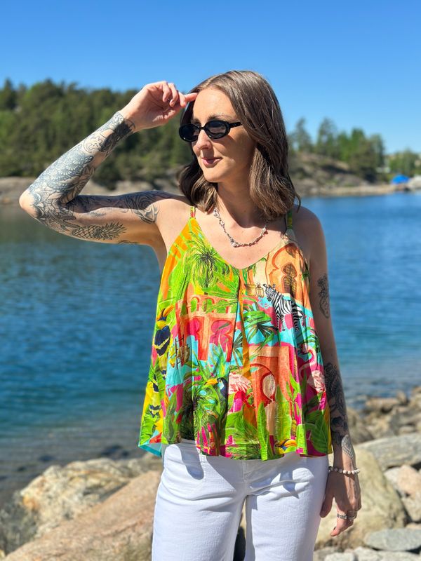 Lani Singlet Orientique