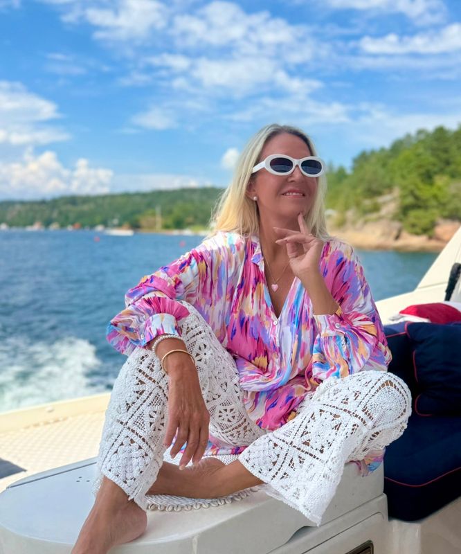 Barb Oversized Blouse