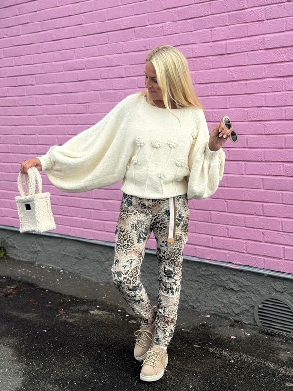 Belted Stretchy Pant