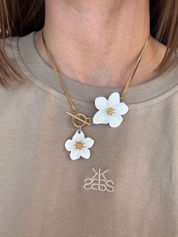 Double Flower Necklace