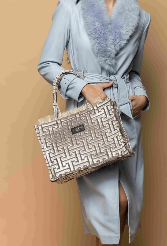 Daphne Medium Tote Bag Sorena
