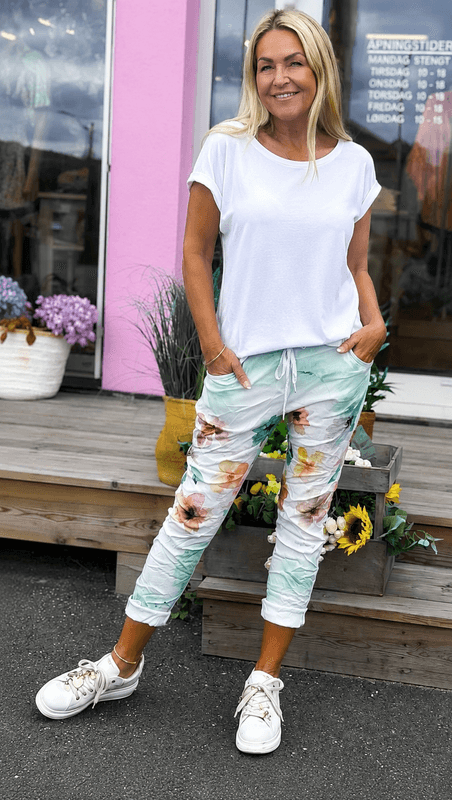 Shiny Flower Stretchy Pant