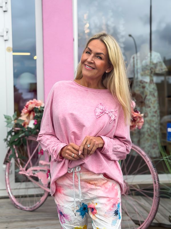 Bow Sweater