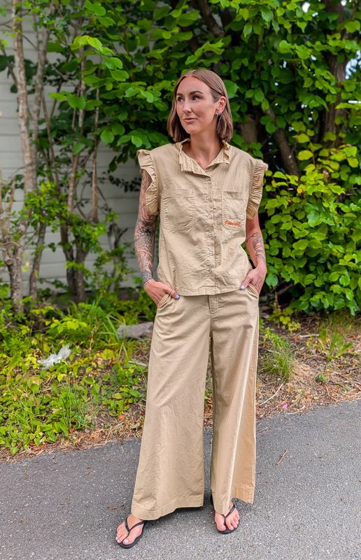 Rica Pants Not Sisters