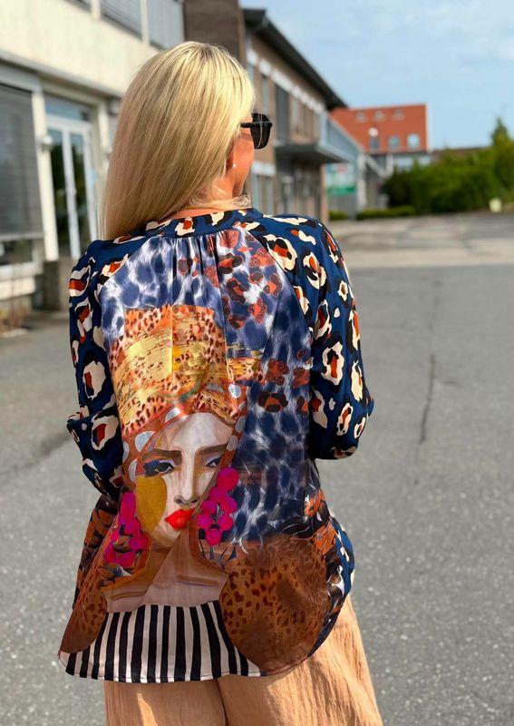 Frida Leo Blouse