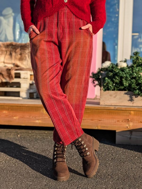 Adige Pant