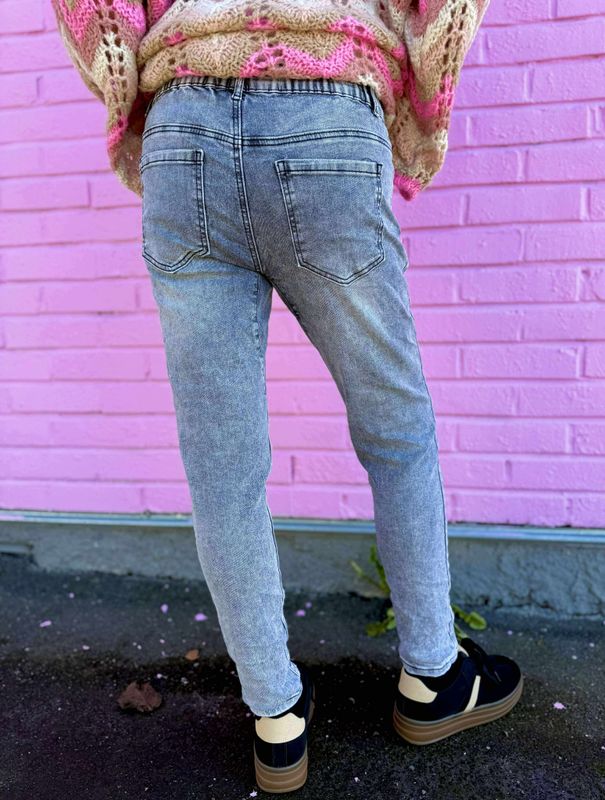 Billy Grey Jeans