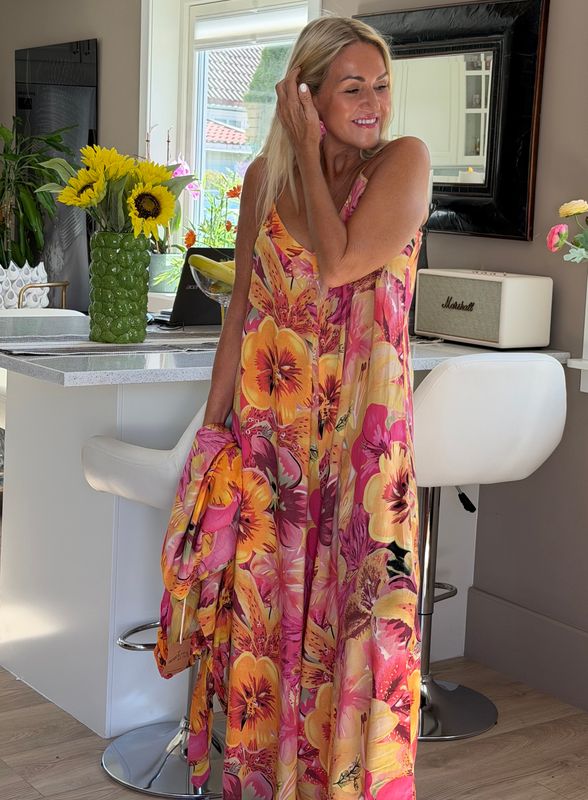 Big Flower Jumpsuit Coconut Milk
