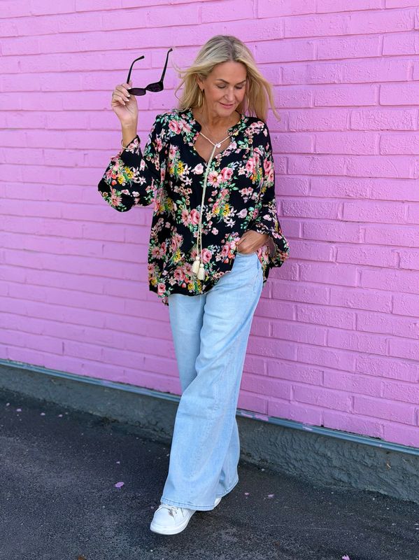 Tyra Flower Blouse