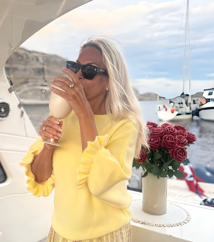 Alicia Alpaca Sweater Love Forever 