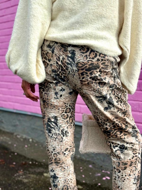 Belted Stretchy Pant