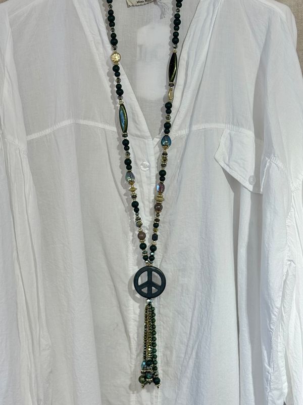 Racha Necklace Qnuz