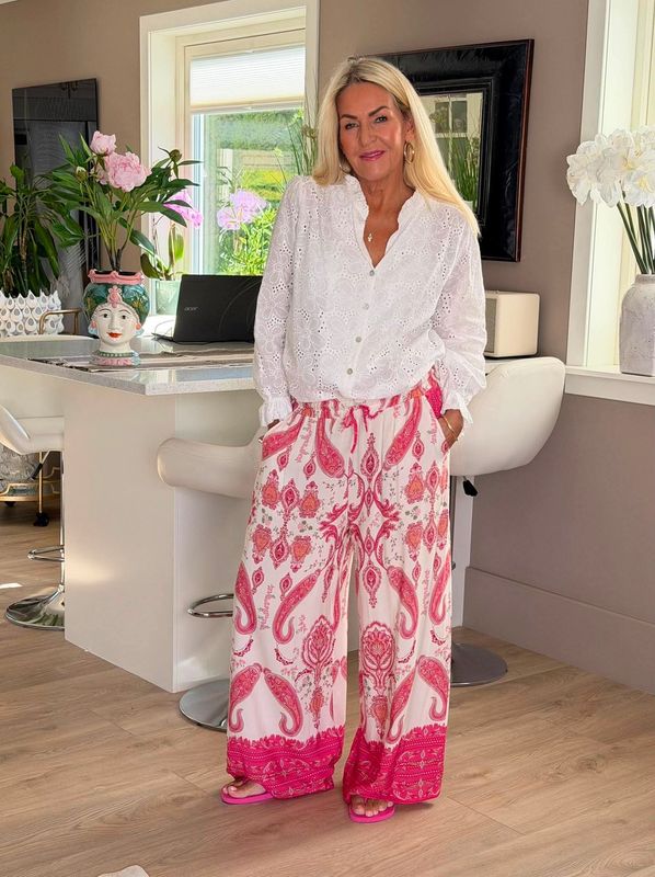 Bergen Blonde Blouse