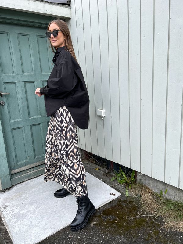 Naia Long Skirt 