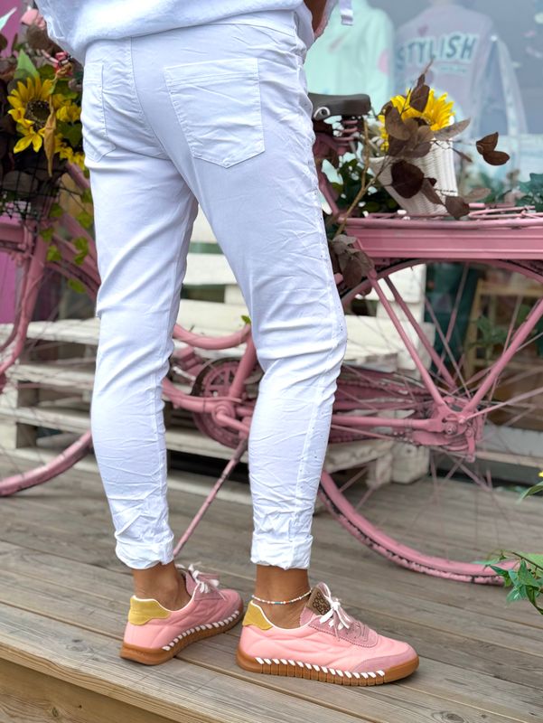 Xtra Stretchy Pant