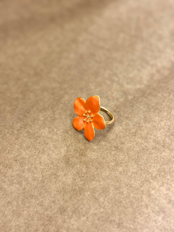 Big Flower Ring